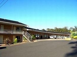 Econo Lodge Bayview Motel(formerly Comfort Inn Bayview Motel)
