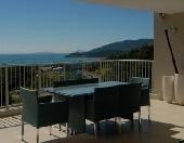 Grand Mercure Apartments Azure Sea